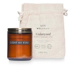 Wellmark Medium Zedernholz Duftkerze, amber heather